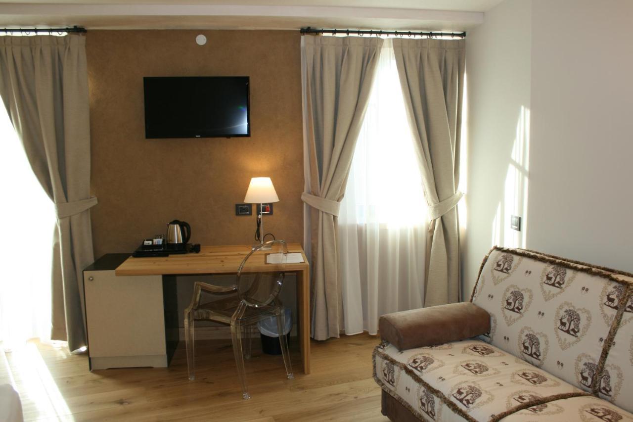 Hotel Orso Grigio Cavalese Kültér fotó